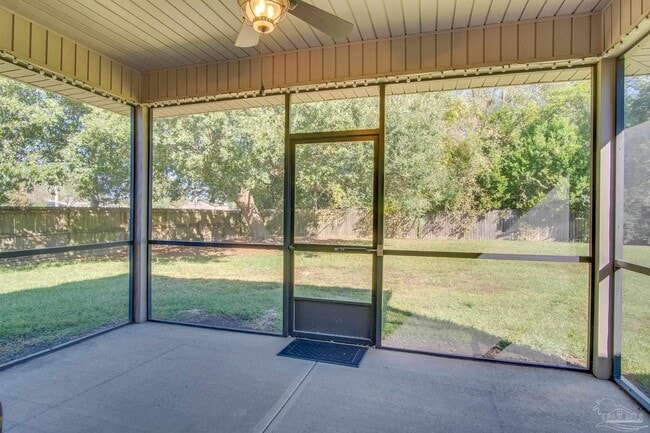 Building Photo - 7498 Deck Ln