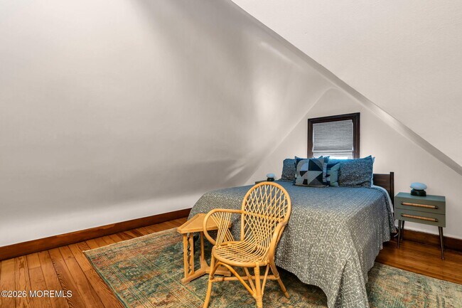 Building Photo - 62 Webb Ave