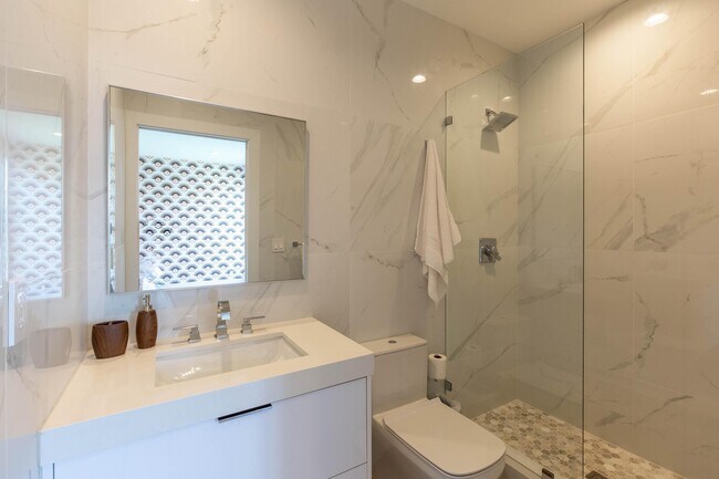 Building Photo - 14432 Rolling Rock Pl