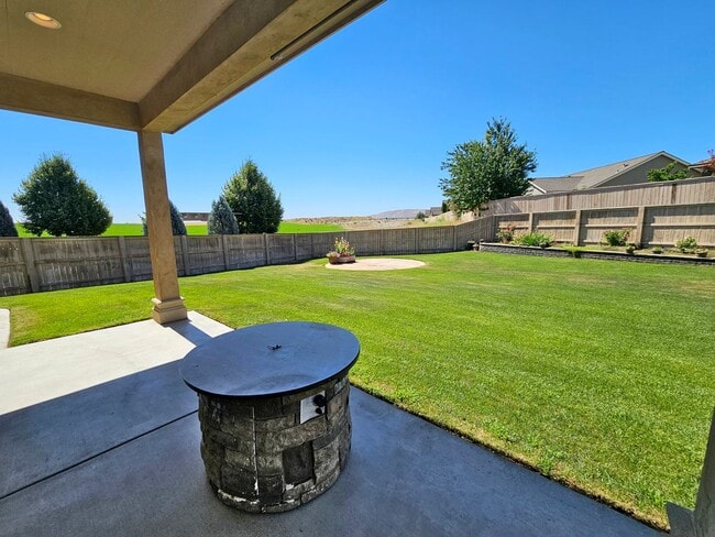Building Photo - 2817 Tuscanna Dr