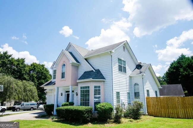 Building Photo - 4130 Wildridge Dr
