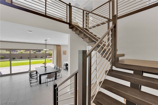 Building Photo - 10663 Stone Ledge Ave