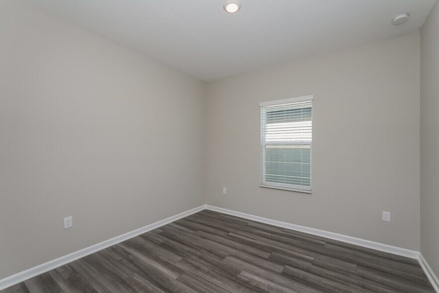Building Photo - 954 Kelly Fern Lp