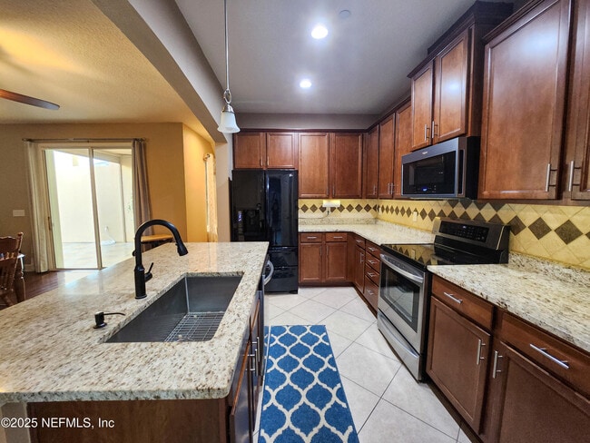 Building Photo - 6181 Clearsky Dr