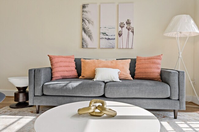 Building Photo - 2321 Mill Rd