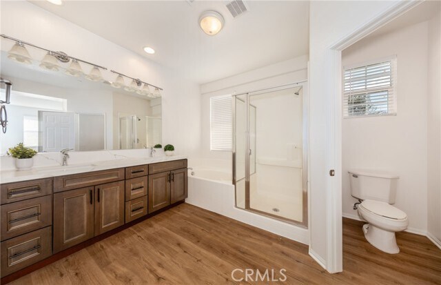 Building Photo - 10840 Sinclare Cir