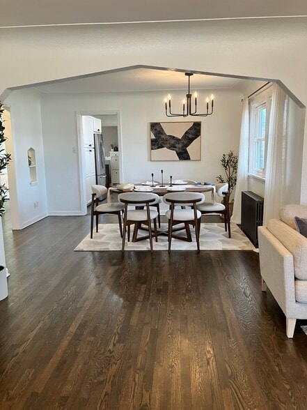 Great Room (staged) - 9100 Grandview Ave