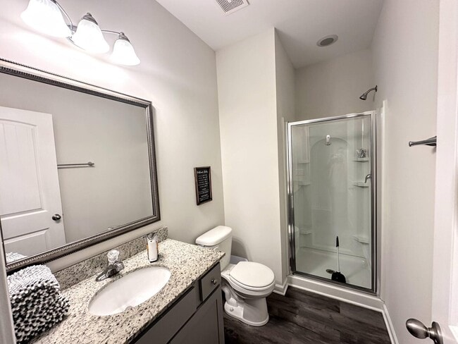 Building Photo - 4025 Thimbleberry Dr