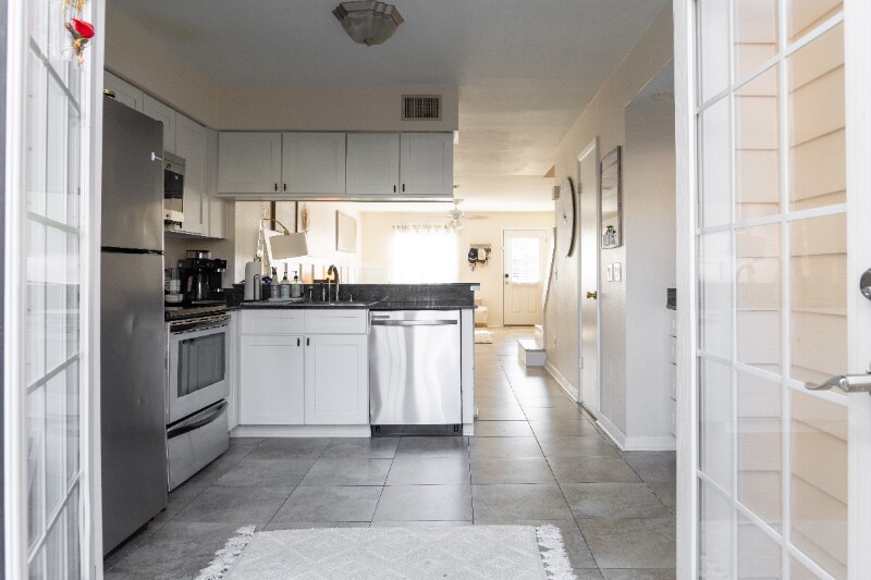 Building Photo - 3312 W Wyoming Cir