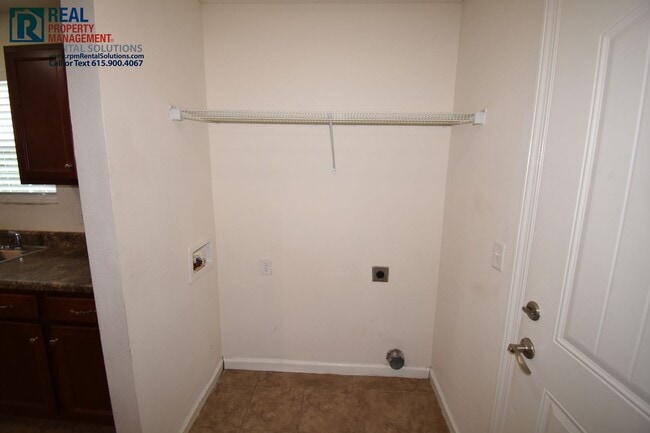 Building Photo - 1549 Passage Dr