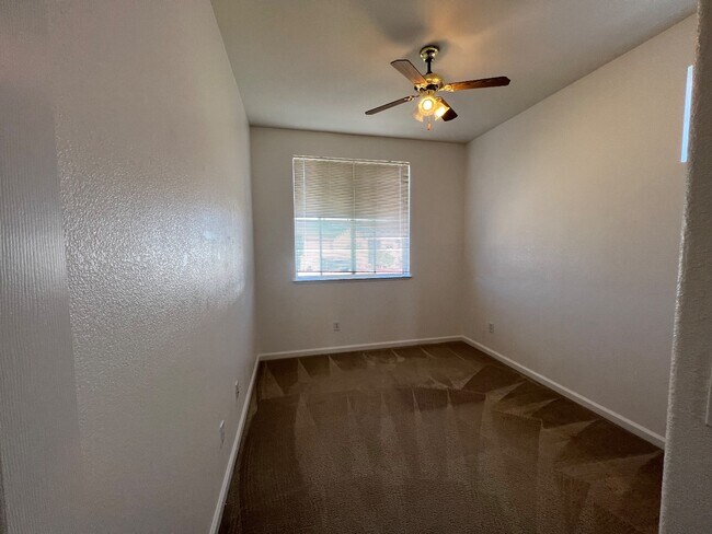 Building Photo - 948 Cape May Dr