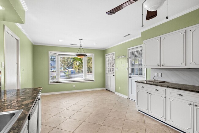 Building Photo - 3-Bedroom | 3.5-Bath Home for Rent in The Dunes – Myrtle Beach