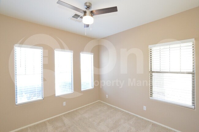 Building Photo - 3371 E Canary Way