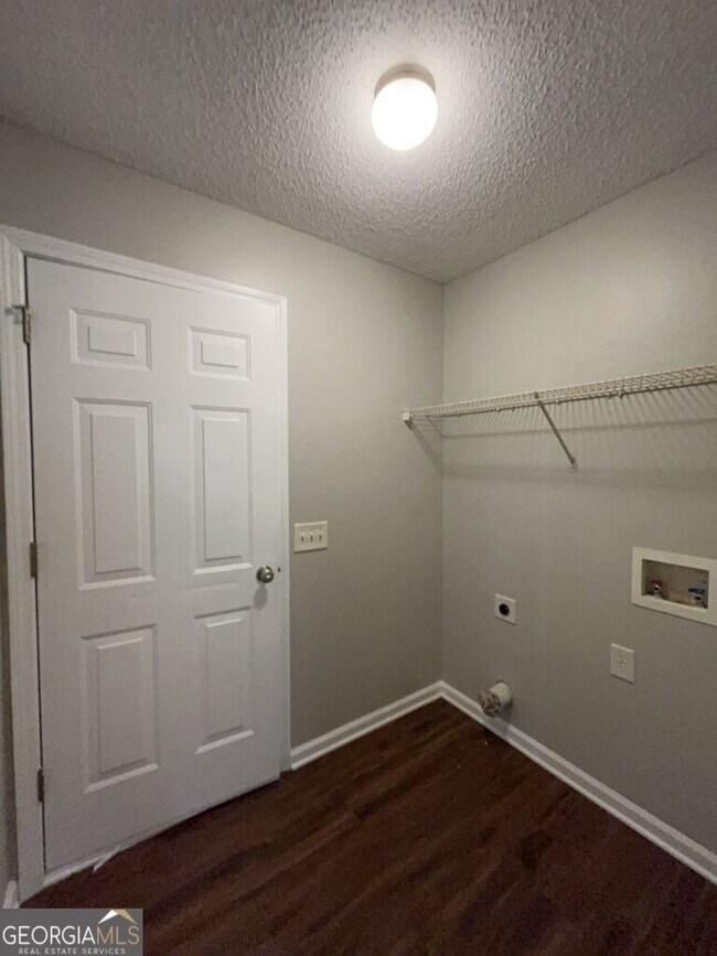 Building Photo - 1302 Manning Way