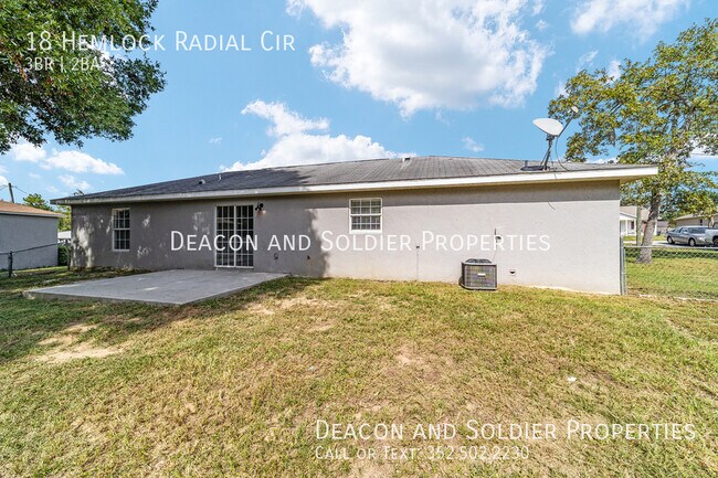 Building Photo - 18 Hemlock Radial Cir