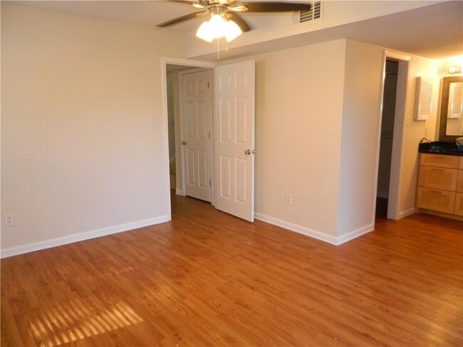 Building Photo - 8607 Fathom Cir
