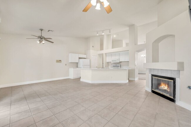 Building Photo - Single-Story Seven Hills Retreat with Stunning City & Mountain Views!