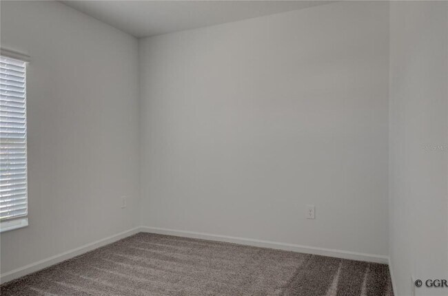 Building Photo - 5005 Worchester Dr