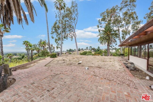 Building Photo - 17728 Ridgeway Rd