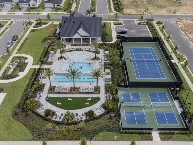 Building Photo - 1895 Pinecliff Dr