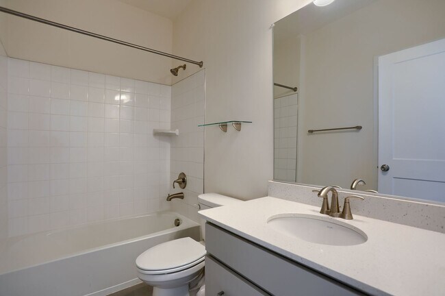 Building Photo - 1 Taube Ct