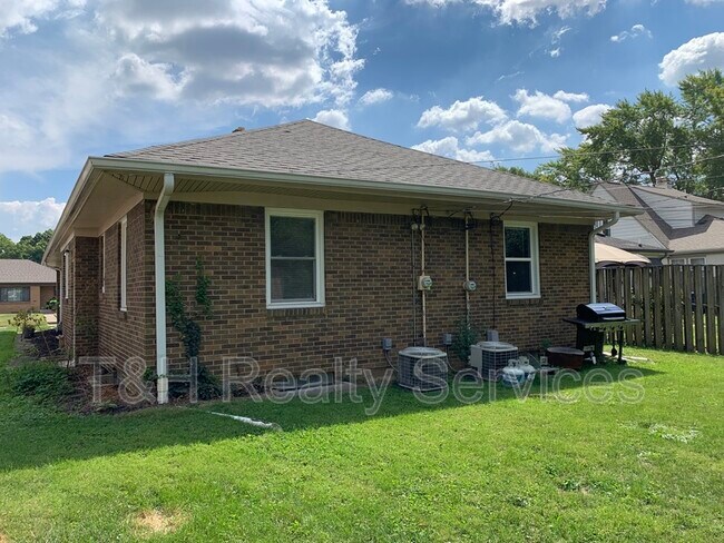 Building Photo - 5166 Winthrop Ave