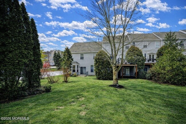 Building Photo - 319 Bernard Dr