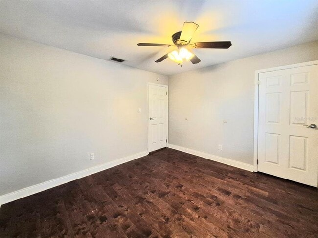 Building Photo - 3203 W Tacon St