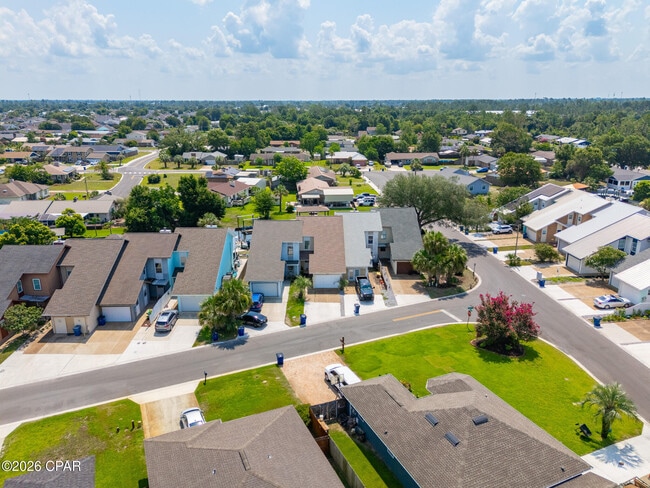 Building Photo - 1365 Capri Dr