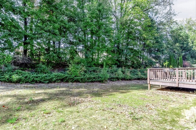 Building Photo - 2103 Templeton Gap Dr