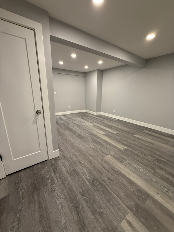 Building Photo - 3974 Lake Run Blvd