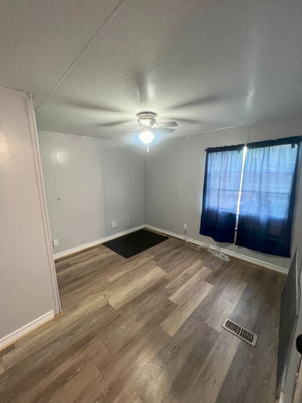 Building Photo - 5907 N Nueva Amanecer Dr