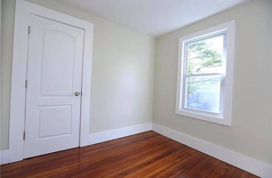 Building Photo - 1 Stebbins St