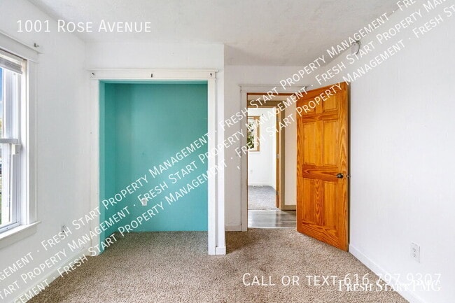 Building Photo - 1001 Rose Ave