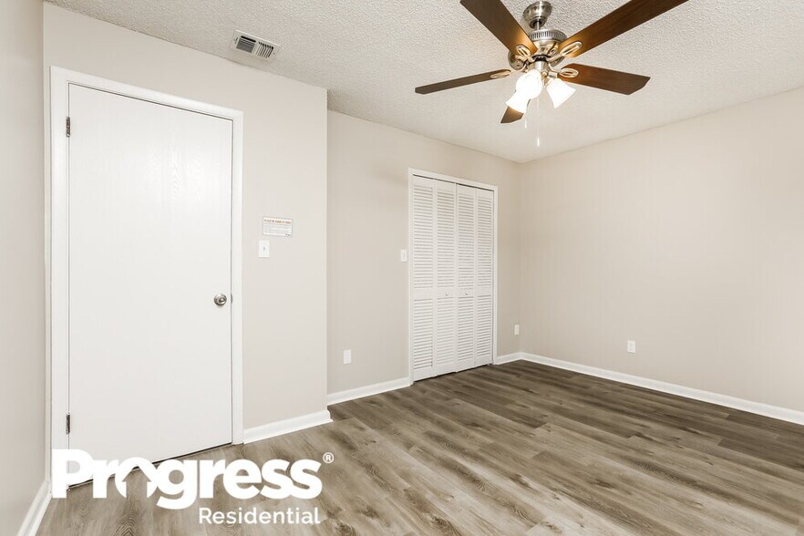 Building Photo - 392 Panama Cir