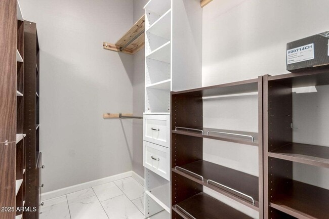 Building Photo - 1027 N 360th Ln