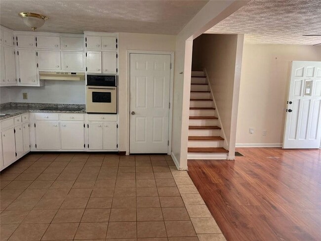 Building Photo - 2768 Majestic Cir