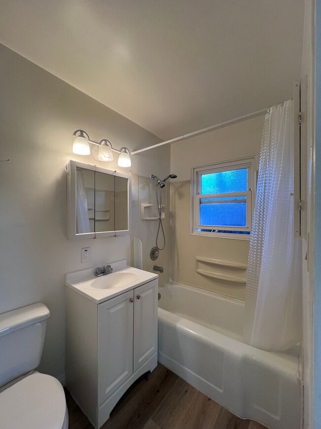 Building Photo - 2166 Felspar St