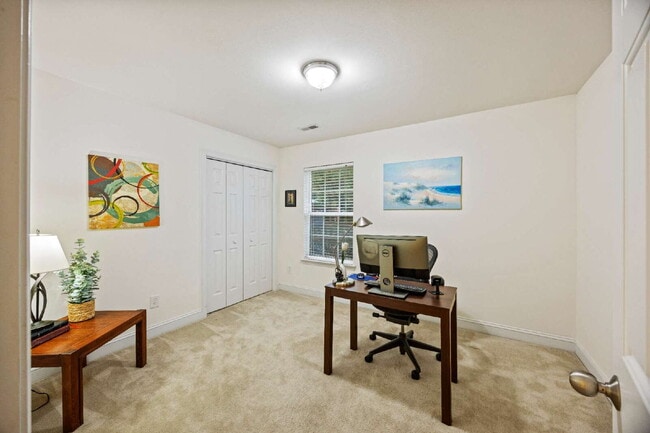 Building Photo - 5349 Deep Blue Ln