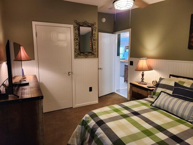 Building Photo - 7717 White Egret Ln