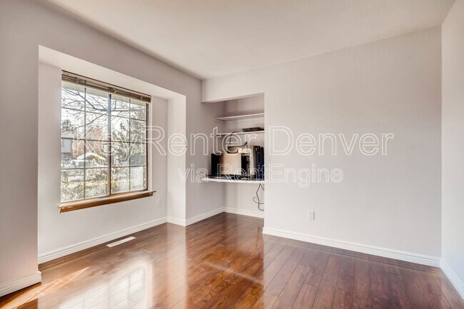 Building Photo - 11527 E Highline Pl