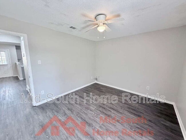 Building Photo - 6419 Ashton Rd