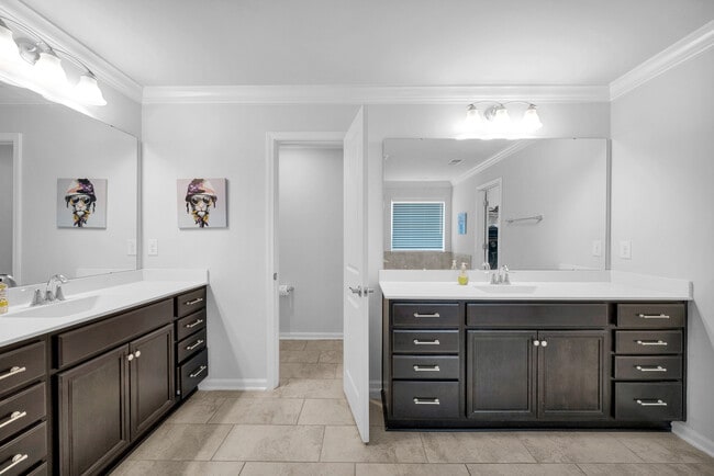 Building Photo - 3429 Longleaf Estates Dr
