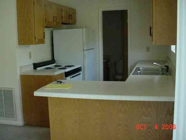  - 201-207 S Spruce St