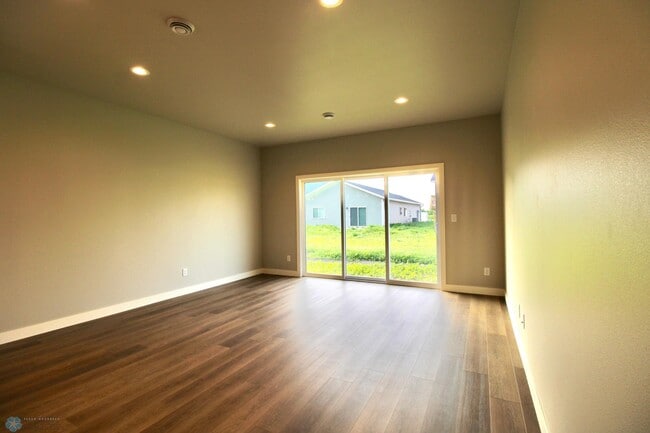 Building Photo - 6717 67th Ave S