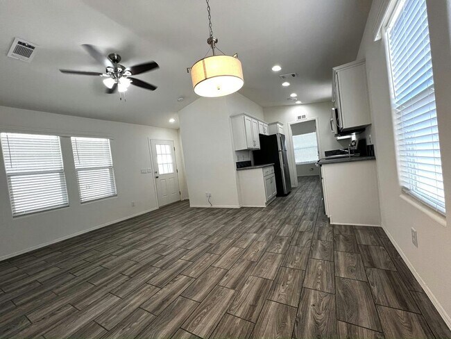 Building Photo - 8866 E Baseline Rd