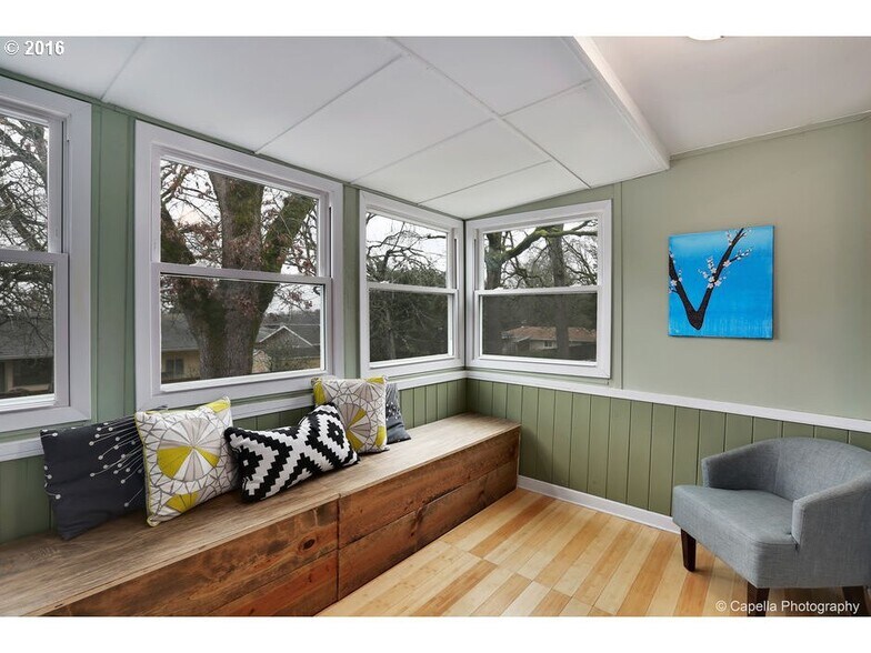 Building Photo - 10847 SW 59th Ave