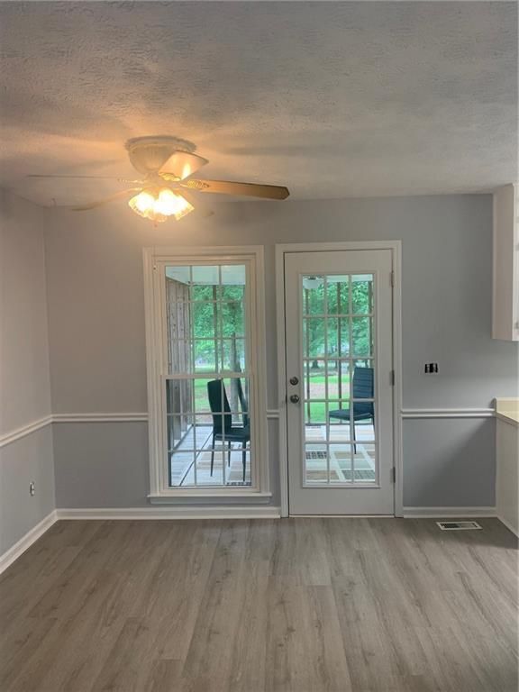 Building Photo - 3229 Bold Springs Rd