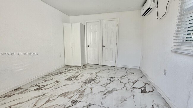 Building Photo - 12435 SW 42nd St