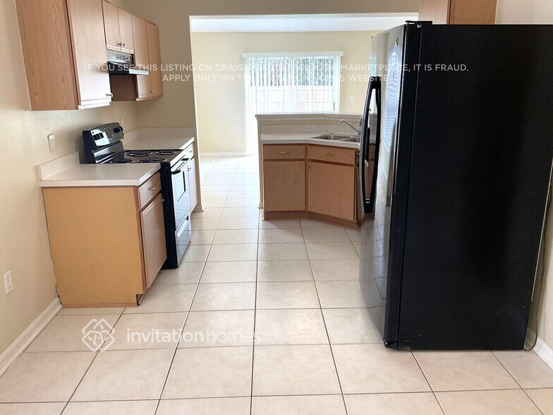 Building Photo - 3121 Turret Dr